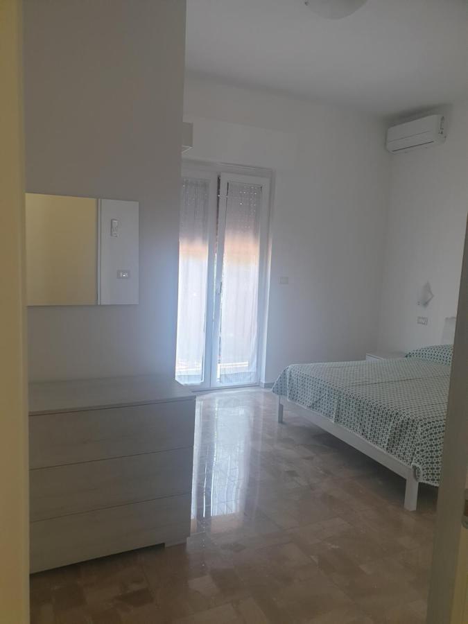 B&B La Vela Villa Rosa Di Martinsicuro Екстериор снимка