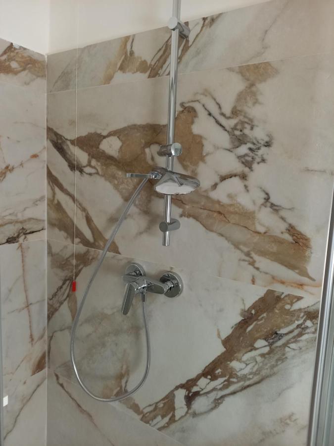 B&B La Vela Villa Rosa Di Martinsicuro Екстериор снимка